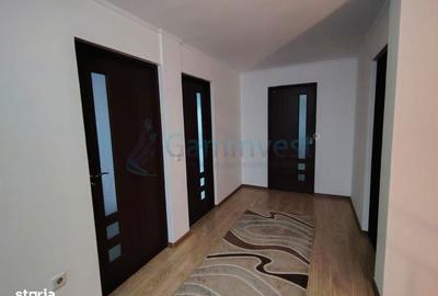 Casă cu 4 camere cu Canalizare în Sântandrei - 2