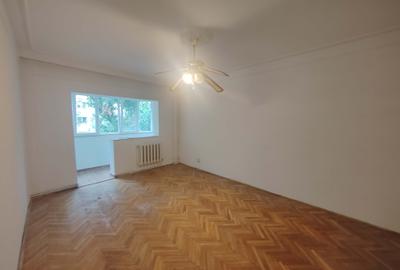 Ap.2 cam decomandat, Mircea cel Batran, 54mp, etaj intermediar! - 2
