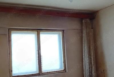 Vand apartament 5 camere pe 2 nivele, cu scara interioara - 9