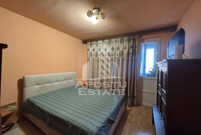 Apartament decomandat cu 3 camere, zona Dambovita, etaj intermediar - 3