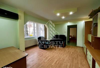 Apartament cu 2 camere semidecomandat, mobilat în Circumvalațiunii - 12