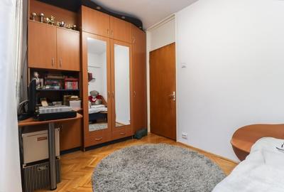Apartament cu 4 camere decomandat, mobilat în Drumul Taberei - 8