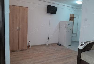 Garsonieră decomandată în Central - 7