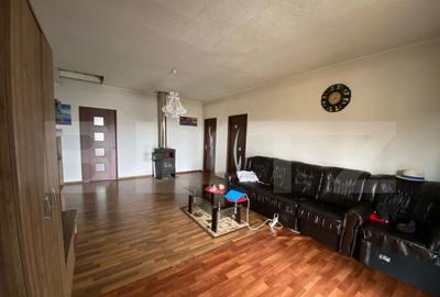 Casa individuala, cu 4 camere, 105mp utili, 1.000 mp teren, - 1