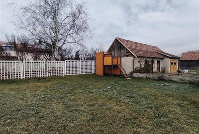 Casă individuală cu 4 camere cu Canalizare în Central - 39