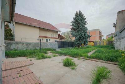 Casă cu 4 camere cu Teren 360 Mp în Central - 13