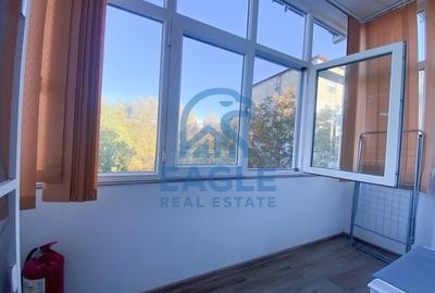 Faleza Nord - 3 Camere cu balcon si 2 bai renovat pe termen lung - 7