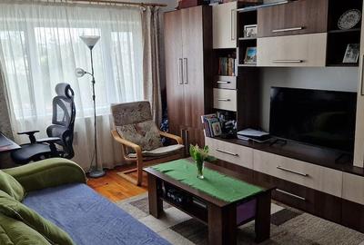Apartament cu 4 camere decomandat în Central - 3