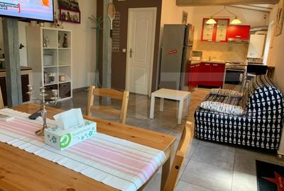 Casă cu 2 camere cu Teren 200 Mp în Central - 2