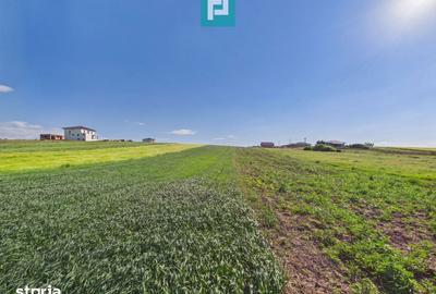 Teren de 3500 mp, în Sânmartin - 2
