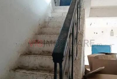 Spațiu comercial, de 2,150 mp, în Orțișoara - 3