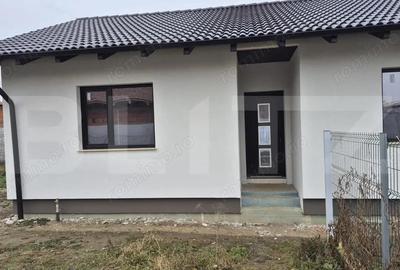 Casa cu 4 camere semifinisata, 92 mp, teren 400 mp, in Vetis - 20