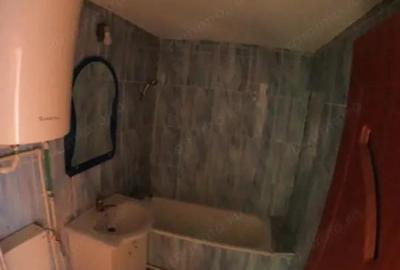 Oportunitate de Investi?ie: Apartament cu Doua Camere decomandat - 6