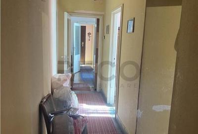 RECO Apartament 4 camere, decomandat, Zona Cantemir - 3