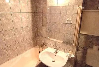 Garsonieră decomandată în Decebal - 7