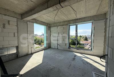 BLOC NOU | 3 camere | 107 mpc  | boxa 5 mp - 2