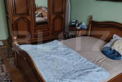 CASA IN CENTRU -REGHIN CU SPATIU COMERCIAL - 3