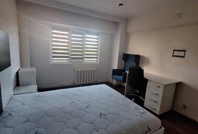 Apartament cu 2 camere, decomandat, zona Pacurari - 1