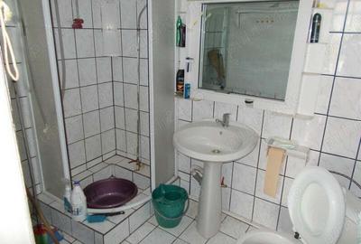 Casă cu 4 camere în Ghirodei - 4