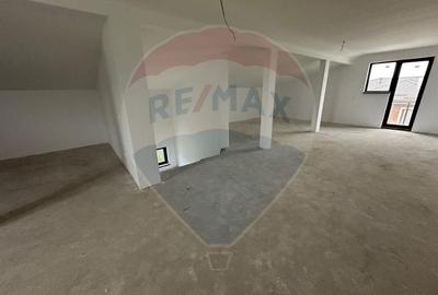 DE VANZARE Casa / Vila 5 camere in Otopeni McDonalds - 16