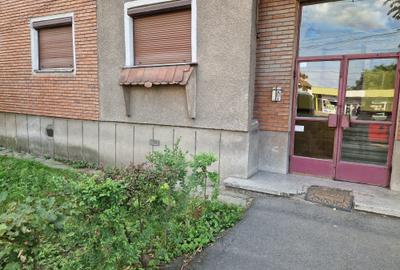 Apartament cu 3 camere decomandat în Central - 3