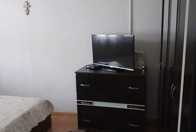 Apartament cu 3 camere decomandat în Cuzdrioara - 1