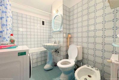 Apartament cu 3 camere decomandat în Traian - 7