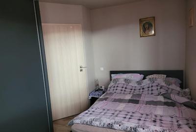 Vând casa tip duplex Floresti - 10
