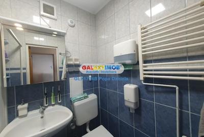 Vanzare 3 camere decomandat, Bdul 1 Decembrie - Scoala 82 - 11