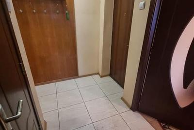 Apartament 4 camere decomandat - etajul 2 - bloc din 1980 - 90 mp - 6