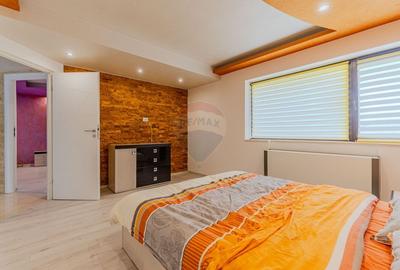 Casă cu 9 camere cu Teren 463 Mp în Stupini - 22