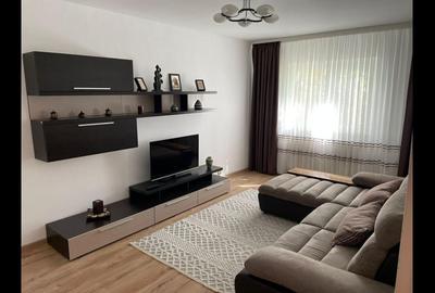 Apartament cu 2 camere decomandat în 9 Mai - 5