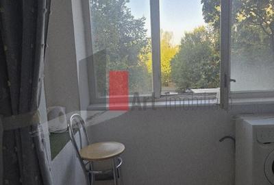 Garsonieră decomandată, mobilată în Costin Georgian - 6