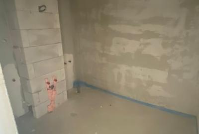 Apartament cu 3 camere decomandat în Florești - 8