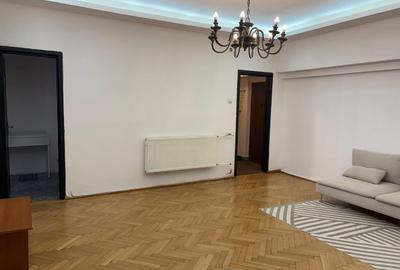 PIATA ROMANA direct proprietar (initial), apartament renovat, consolidat 1978 PIATA ROMANA direct proprietar (initial), apartament renovat, consolidat 1978 - 3