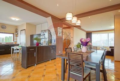 Casa spatioasa si eleganta, teren 1547 mp in Stupini - Comision 0 - 9