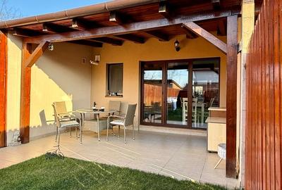 Casă cu 4 camere cu Canalizare în Dumbrăvița - 2