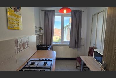 Apartament 2 camere in bloc anvelopat - langa Piata 700 - comision 0% - 6