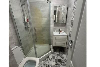 Apartament cu 3 camere decomandat în Tineretului - 2