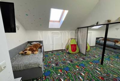 Apartament 4 camere de vanzare in Floresti - 11