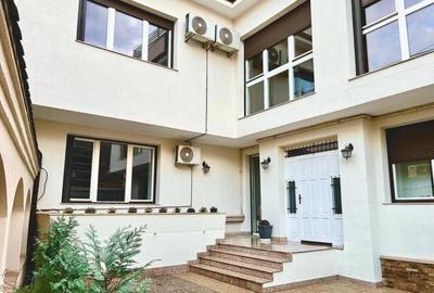 Casă cu 5 camere cu Teren 300 Mp în Decebal - 9