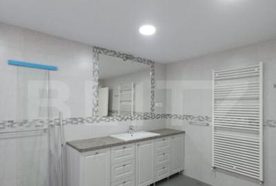 Casă cu 5 camere cu Teren 1590 Mp în Luna - 11