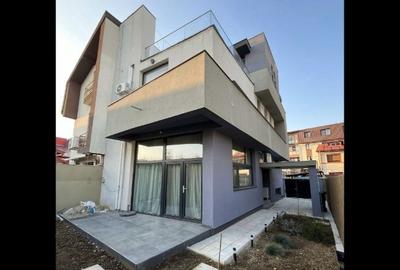 Brancoveanu - casa 6 cam Dp + P + 2E - teren 165mp - an 2022