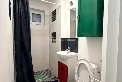 Garsonieră semidecomandată în Titan