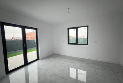 Casa individuala parter-3 camere-2 bai-teren 340mp - 9