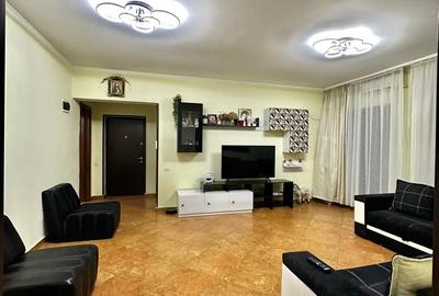 Vand aparatament 3 camere loc de parcare piscina - 4