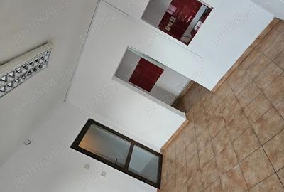 Inchiriez 60mp spatiu comercial + inca 60mp optional - 1