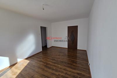 Apartament cu 2 camere decomandat în Mihai Bravu