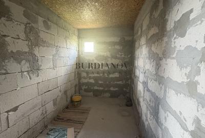 Casă individuală cu 3 camere cu Canalizare în Petru Rareș - 15