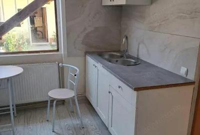 Garsoniera studio camera la casa central in codlea - 4